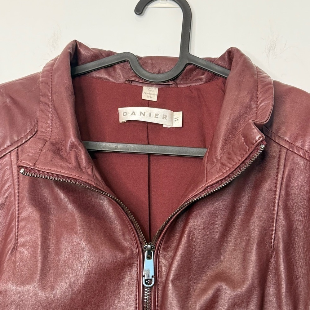 Danier Women's Red Leather Jacket size M - Picture 3 of 16